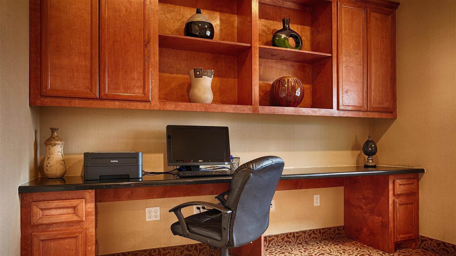 Best Western Inn & Suites Cleveland Zewnętrze zdjęcie