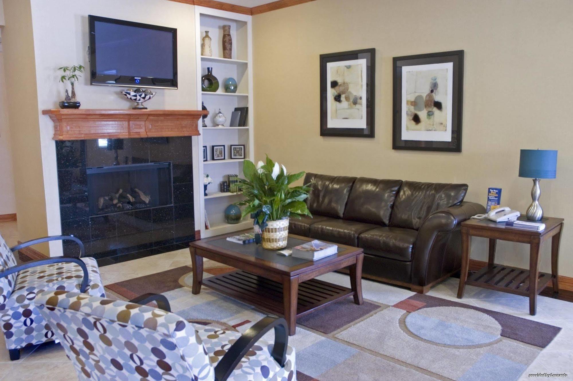 Best Western Inn & Suites Cleveland Zewnętrze zdjęcie